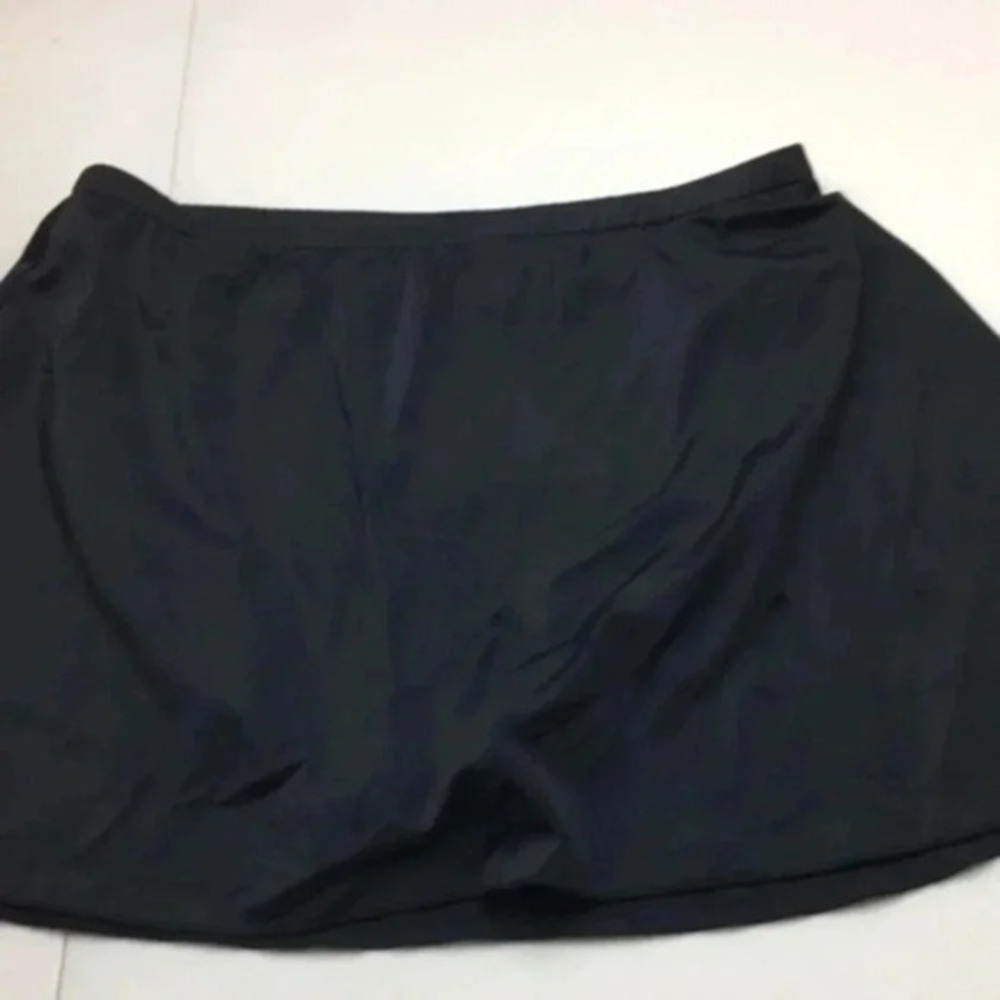 Un brand swim wear  16